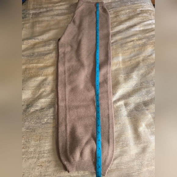 Roots Women's Tan Jogger Pants - Picture 6 of 8